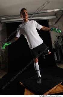 09 2018 01 CLAUDIO KICKING THE BALL